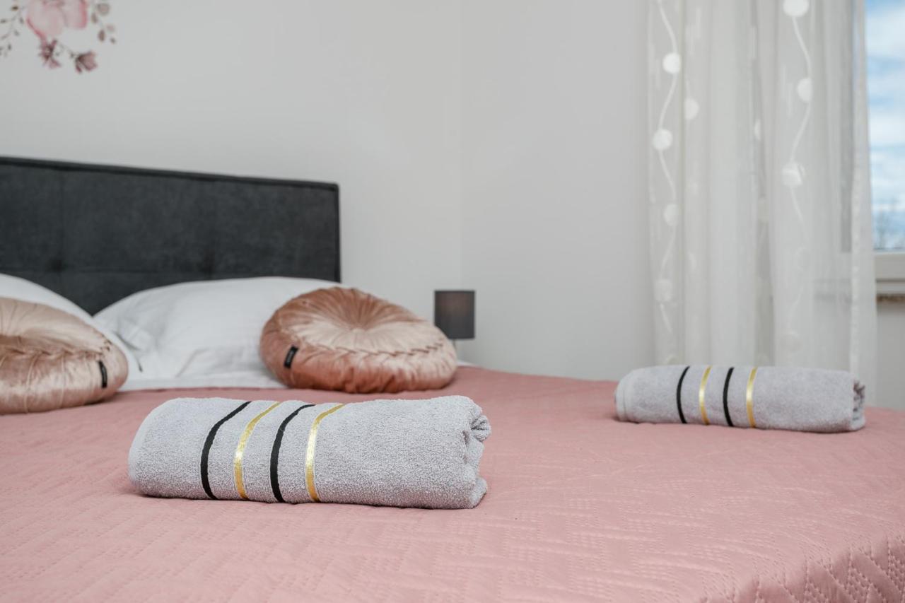 מאלינסקה Apartment Ivana מראה חיצוני תמונה